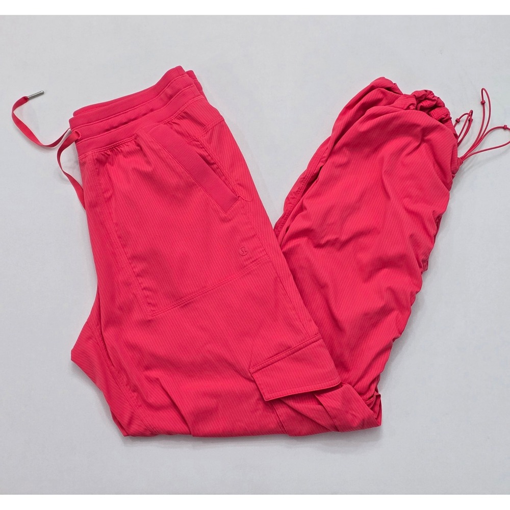 Lululemon Beyond the Studio Ruched Cargo Pants Pink Joggers Size Small P - Picture 1 of 12